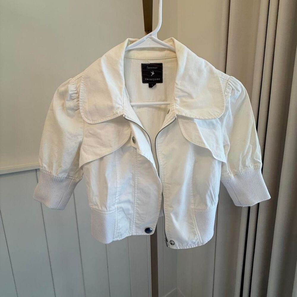 Forever-21 Women's White Jacket